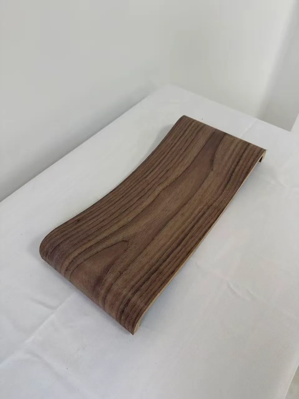 Premium Bent Laminated Double-Sided Black Walnut Plywood | 54 x 21 x 1.5 cm (≈21.26" x 8.27" x 0.59")