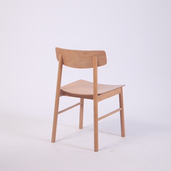 44c1423a312c315f03291be1a4eeec38.jpg Contemporary Solid Wood Chairs- Sturdy yet Lightweight Dining Chairs for Business Use,Custom Colors Available