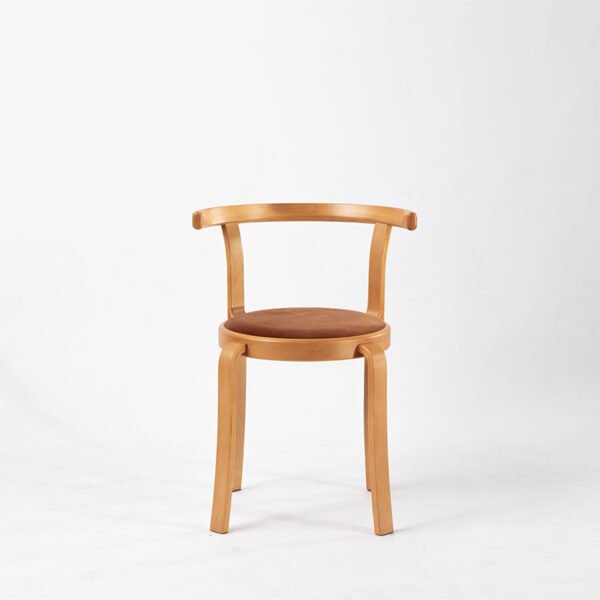 Modern Wooden Armchair with Curved Backrest - Round Padded Seat & Tapered Legs for Living Room